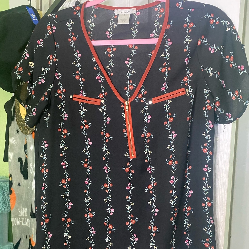 Flower shirt